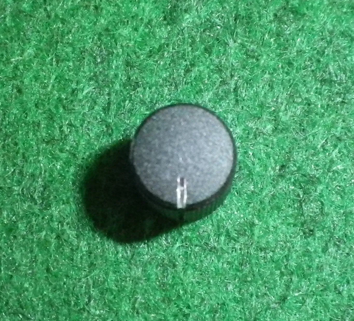 15mm x 10mm Diam Instrument / Audio Knob with 6mm Splined Shaft - Part # FC7249