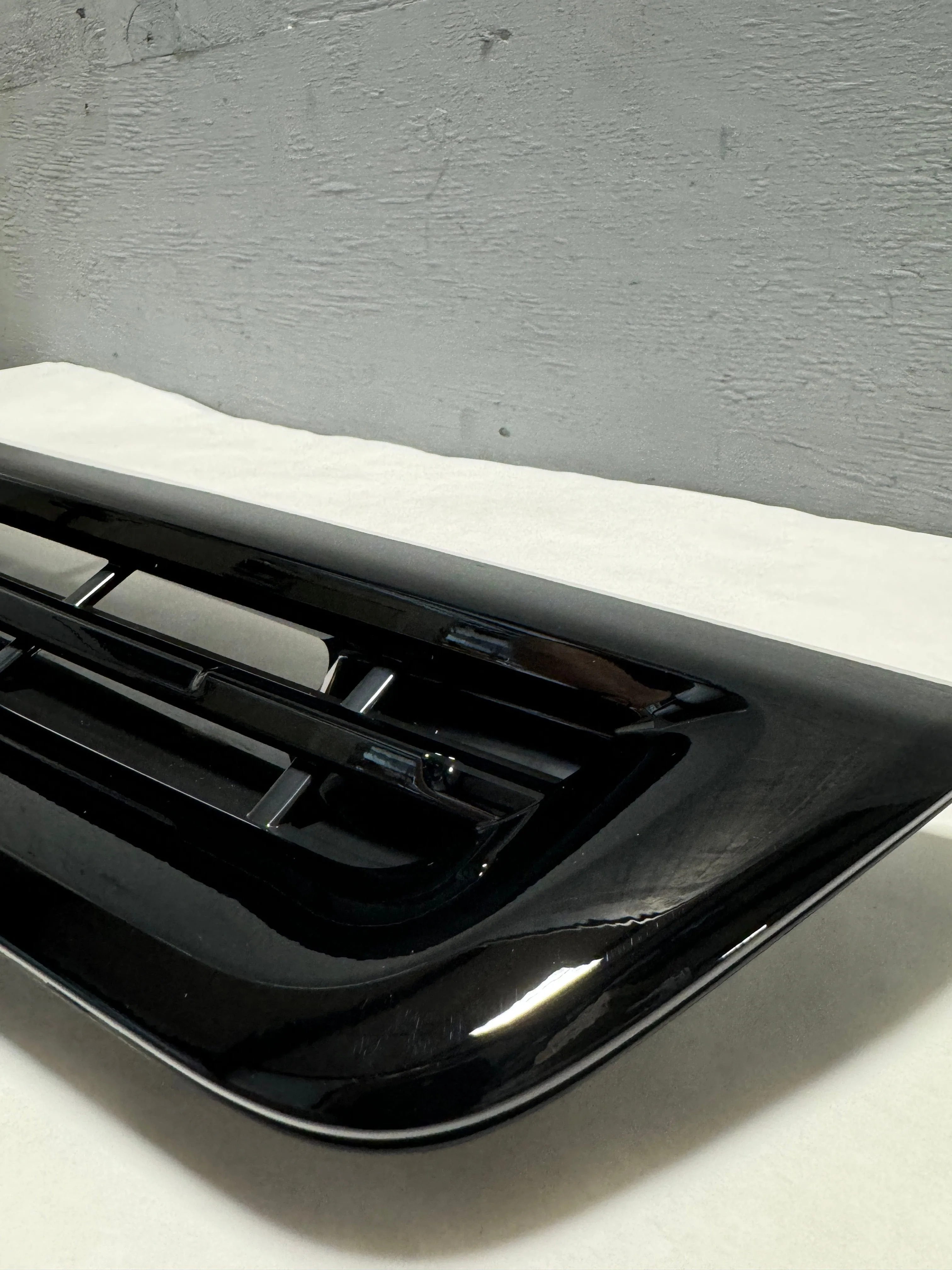 2017-2019 Silverado 2500 3500 Gloss Black Hood Scoop Vent