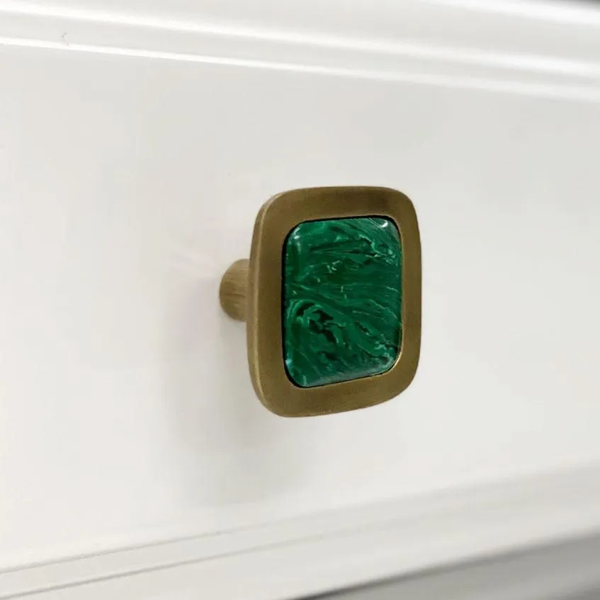 Benson 1.75" Custom Knob - Antique Brass