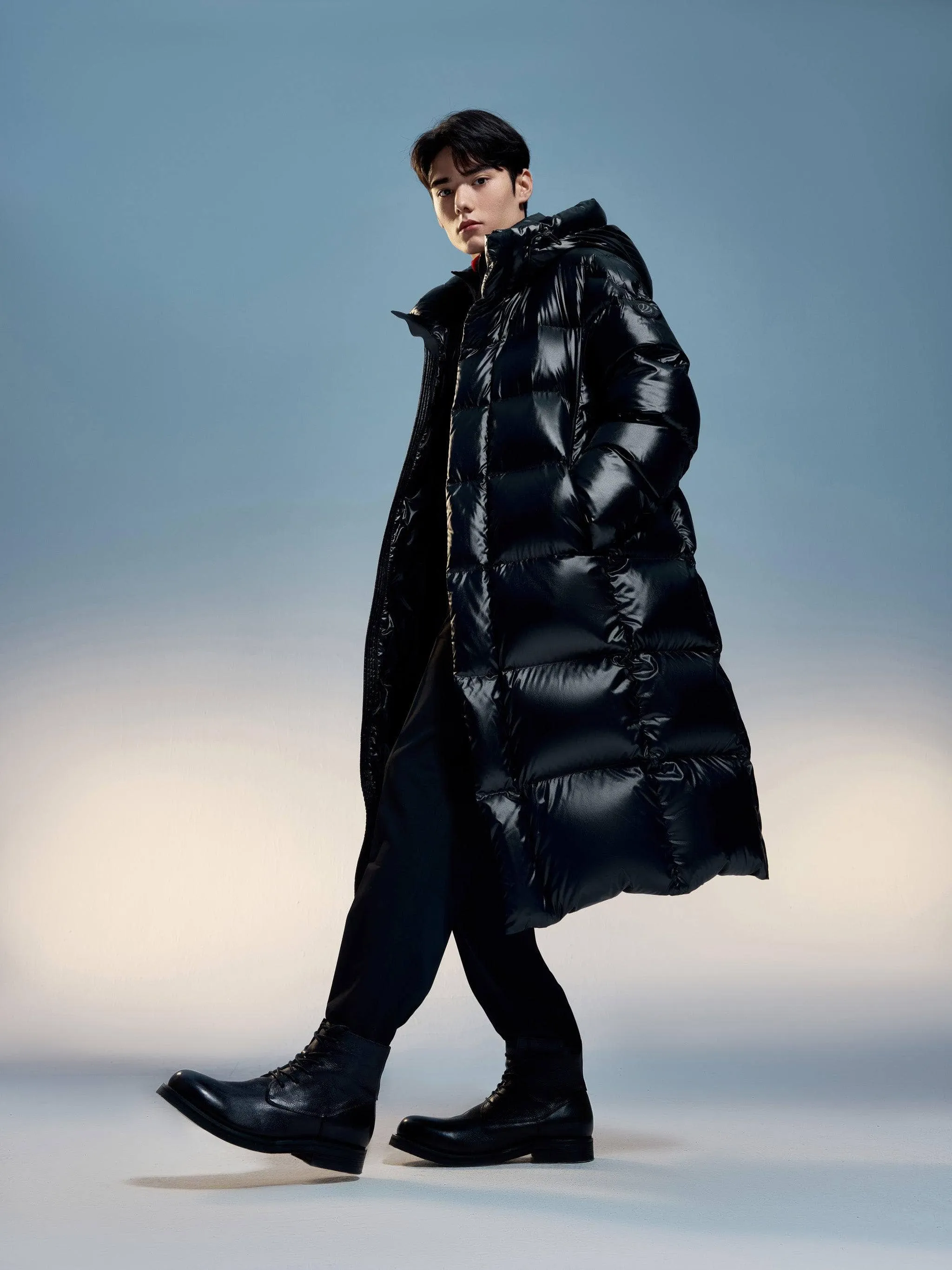 Classic long puffer with hood