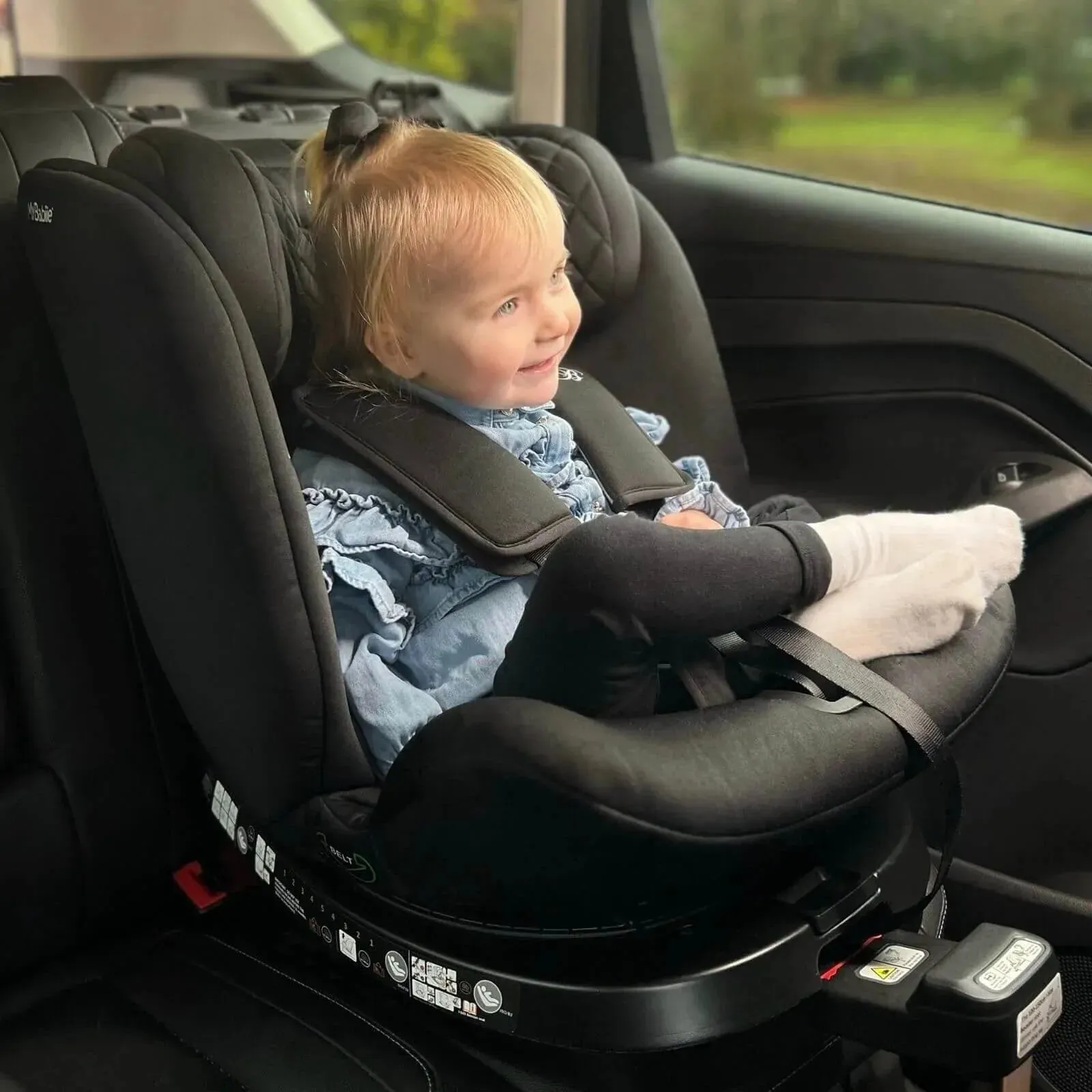 My Babiie Spin Billie Faiers iSize Isofix Car Seat - Quilted Black